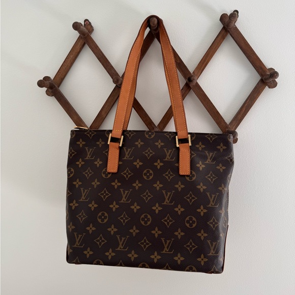LOUIS VUITTON - Picture 1 of 11